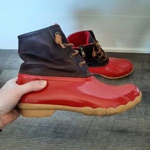 Sperry Boots! SIZE 7.5🐞